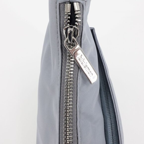 Lululemon Mini Shoulder Bag 4L Silver Droplet OS - Picture 11 of 13